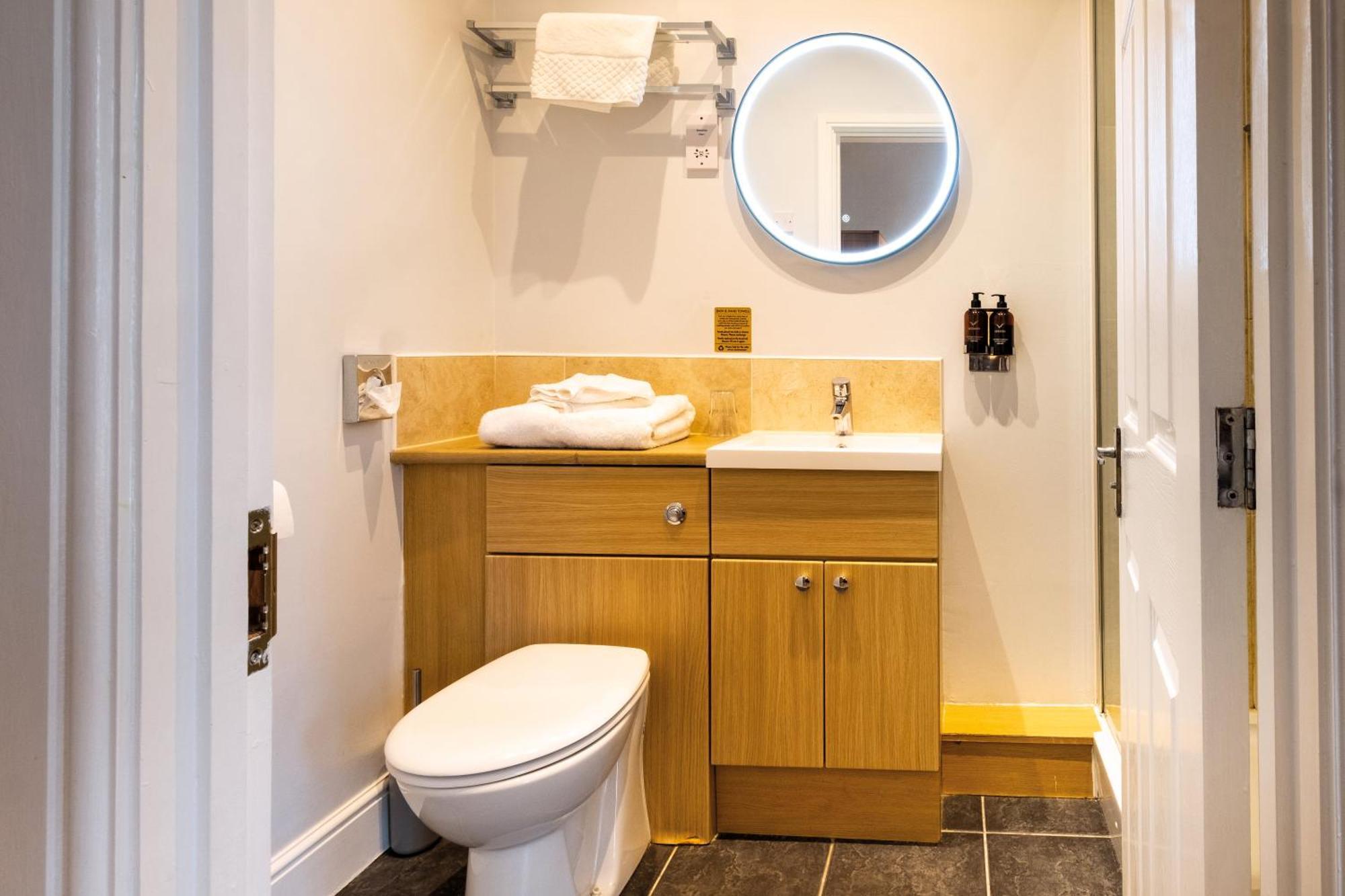 Hotel The Coach House Suffolk Lowestoft Esterno foto